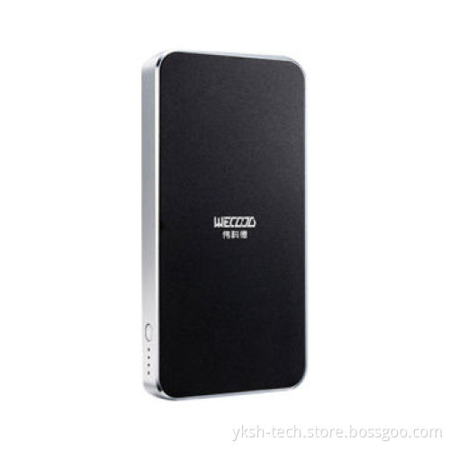 Power Bank with 6000mAh Capacity, Comes in Black, Suitable for iPhone 4